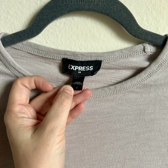 Express Relax Fit T-Shirt Bundle (Pk of 3) I Size S I Pink, Gray, Green - Picture 11 of 11